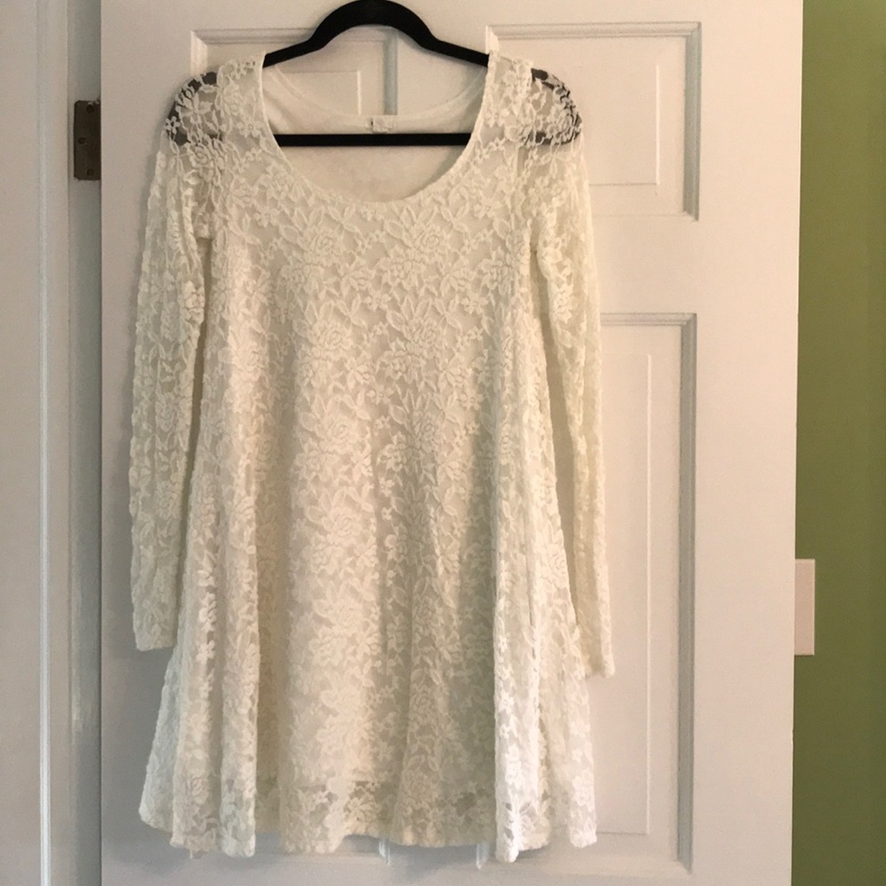 Flowy Lace Dress
